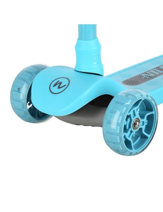 3 Wheels Children's Scooter HLB09 - Stability and Fun 7 