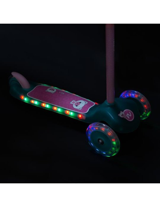 HLB001 para Crianças – Três Rodas, Controle Intuitivo e Rodas LED