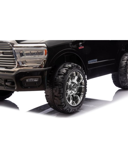 Todoterreno Infantil RAM 3500 24V con 2 motores y ruedas EVA