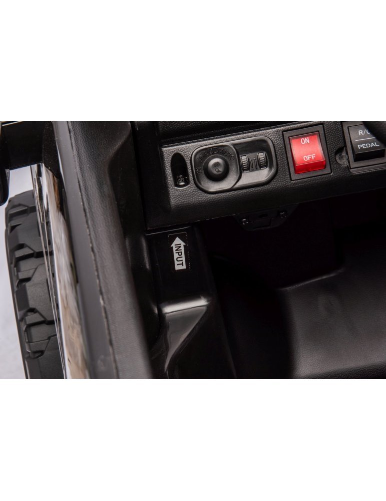 Todoterreno Infantil RAM 3500 24V con 2 motores y ruedas EVA