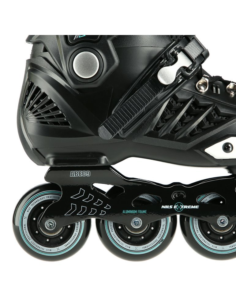 NA20001 BLACK SIZE 43 SLALOM IN-LINE SKATES NILS EXTREME