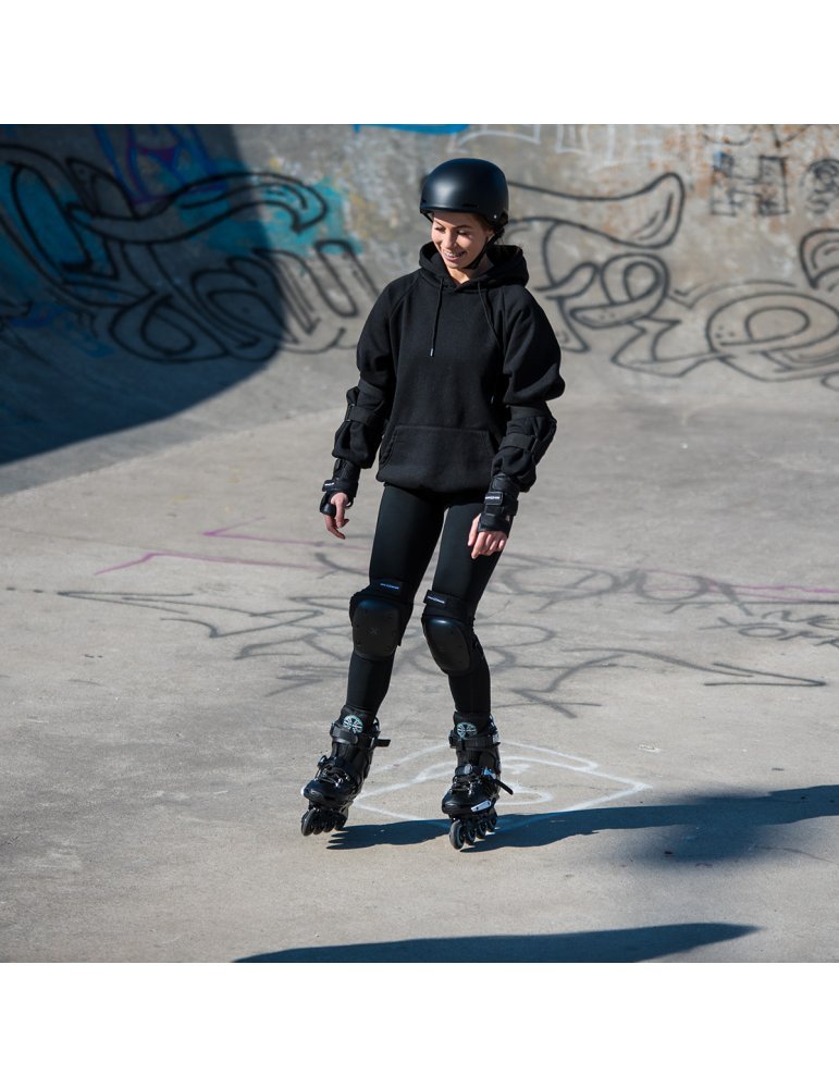 NA20001 BLACK SIZE 43 SLALOM IN-LINE SKATES NILS EXTREME