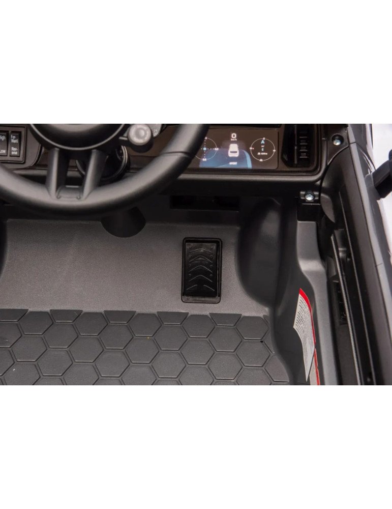 Auto elettrica per bambini Porsche Cayenne 12V con comando e luci a LED