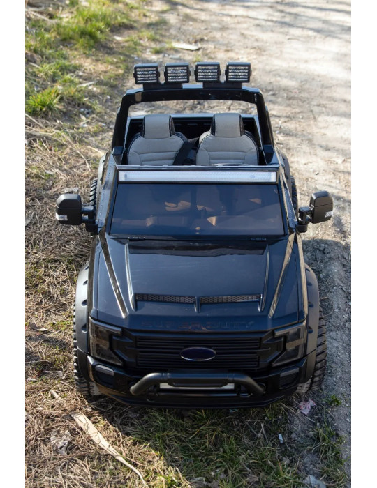 Auto elettrica Ford Super Duty 24V 4x4 2 posti