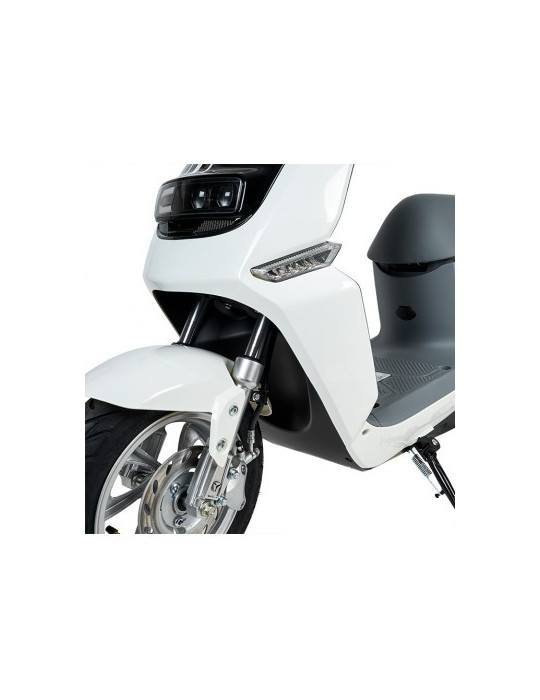 Nina - electric Scooter 1200W with mini LCD screen 10 