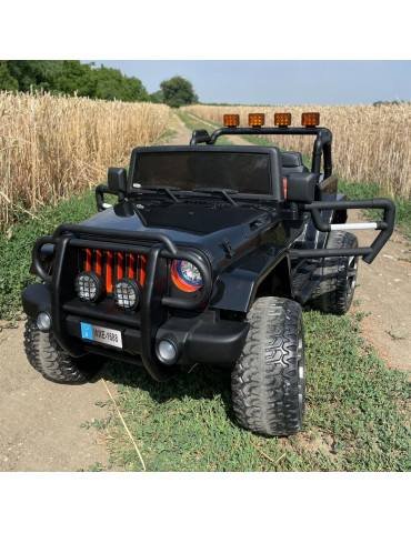 Macchina elettrica bambini Full Time 4WD 12V MP3