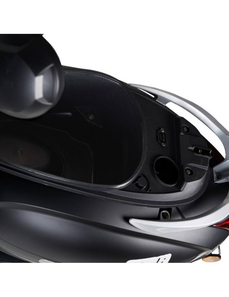 Scooter eléctrico Tivoli matriculable con motor de 1500W 