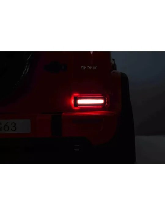 Coche eléctrico infantil Mercedes-Benz G63 AMG 4x4² | Biplaza y 12V 