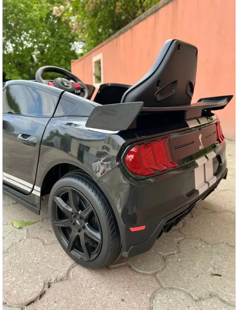 Auto elettrica per bambini Ford Shelby Mustang GT500 – 12V, comando a distanza 7 