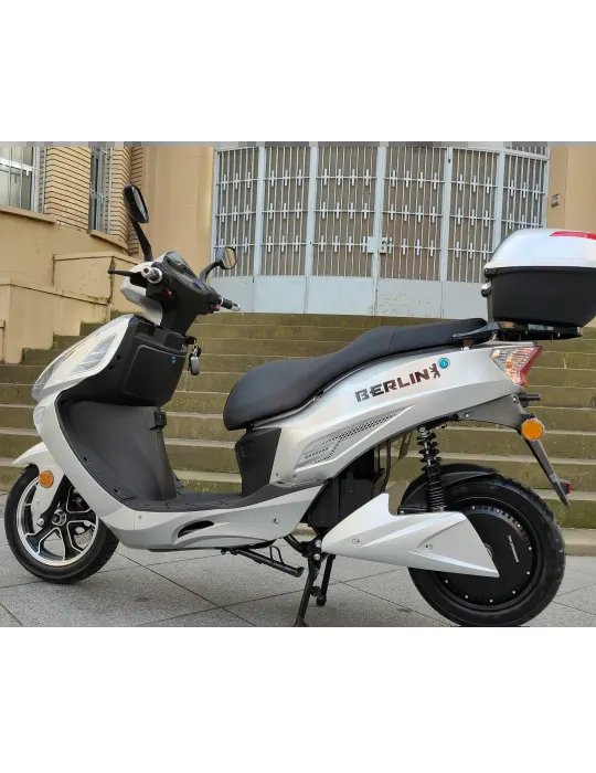 Scooter electrico para adultos Moto eléctrica e-moto BERLIN 45km/h 