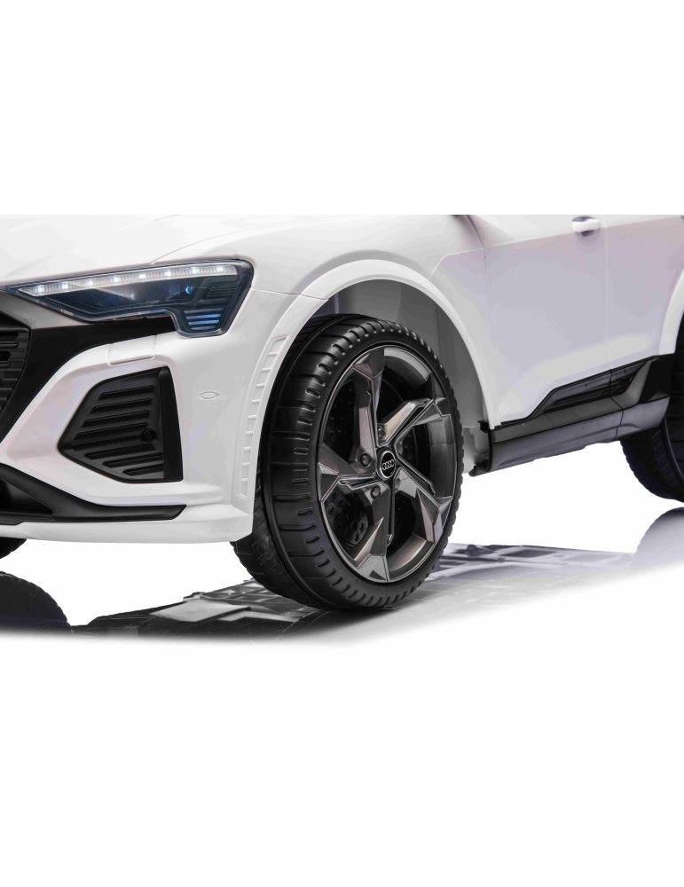 Auto elettrica per bambini Audi SQ8 8 