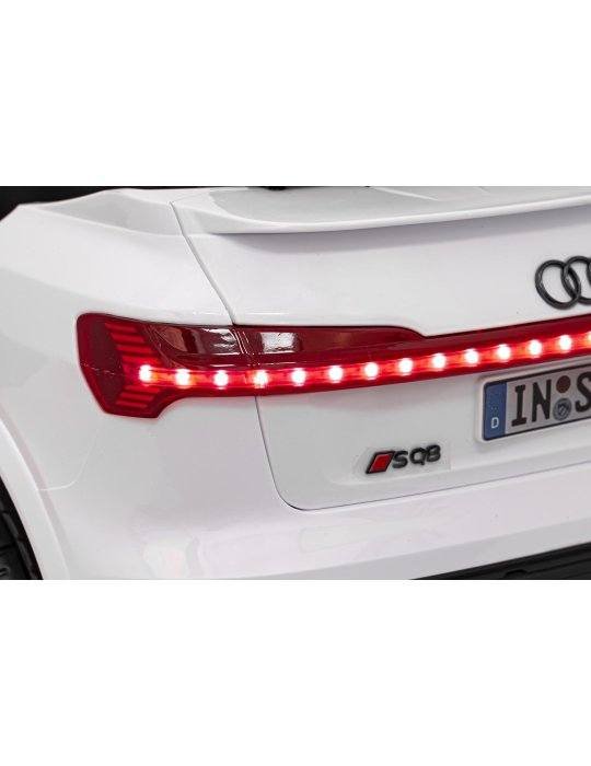 Auto elettrica per bambini Audi SQ8 27 