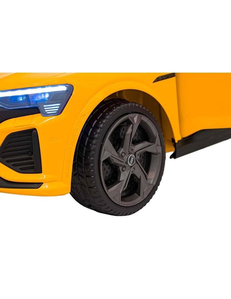 Auto elettrica per bambini Audi SQ8 33 